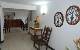 Hotel Tiumara Cartago